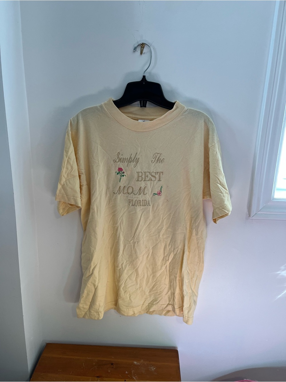 Vintage Yellow Cotton T Shirt Simply The Best Mom - Size Medium
